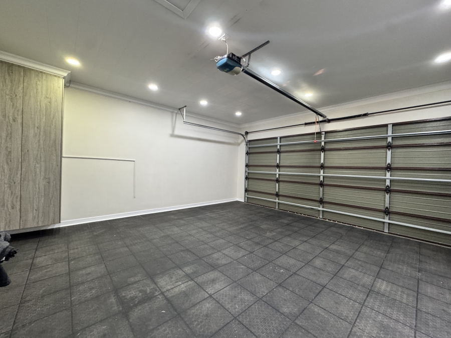 To Let 3 Bedroom Property for Rent in Wilkoppies North West
